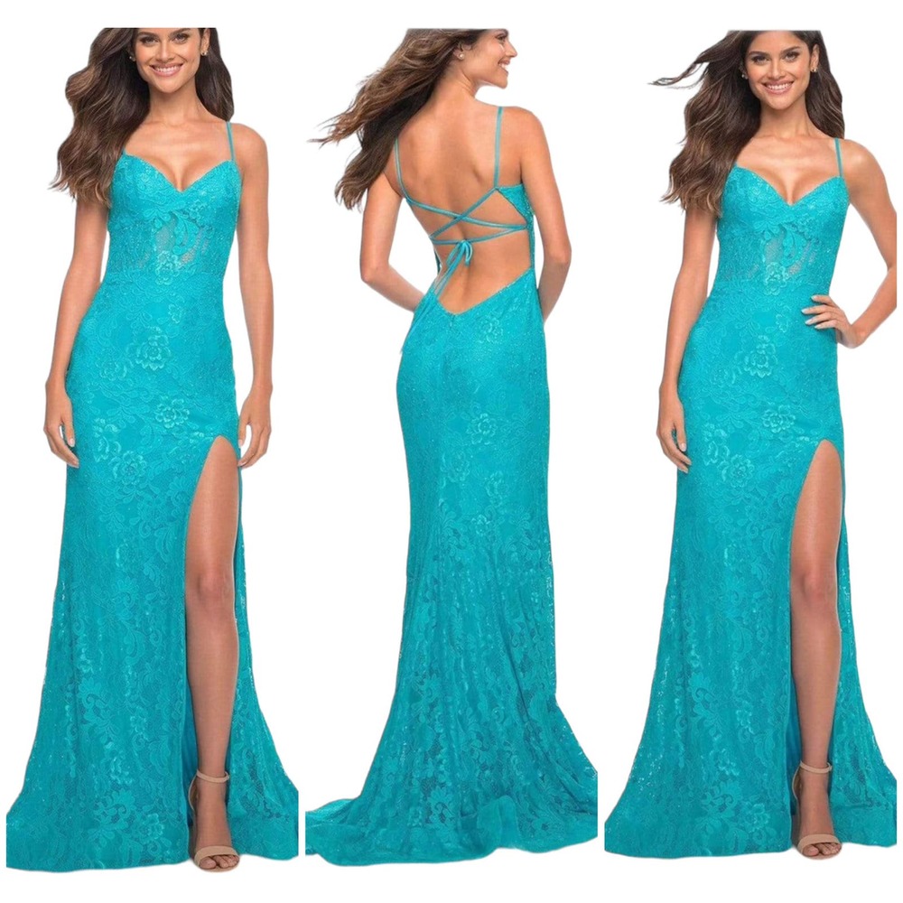 La Femme NWT Deep V-Neck Corset Lace Up Back Embroidered Gown Aqua Blue Size 2